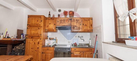 4-Zimmer Wohnung in Jesi, Italy, Nr. 8070 28