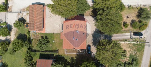 4-Zimmer Wohnung in Jesi, Italy, Nr. 8070 5