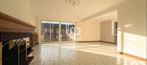 2 bedrooms Apartment in Lens, France No. 161222 2