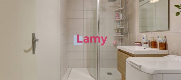 Studio in Reims, France No. 233127 4