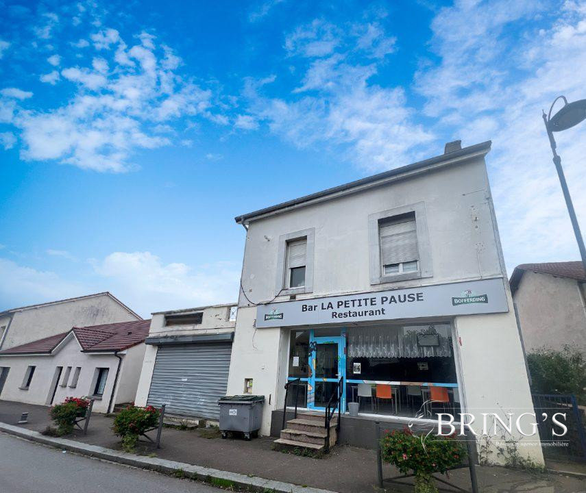 115m² Building in Valleroy, France No. 156028