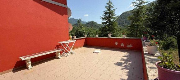 Villa de 5 divisões em Bagnoli Irpino, Italy N.º 259032 4