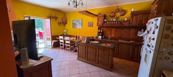 Villa de 5 divisões em Bagnoli Irpino, Italy N.º 259032 22