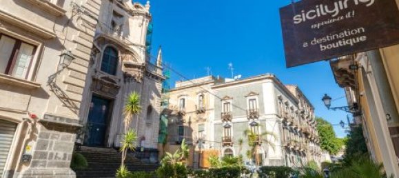 2 rooms Commercial property in Catania, Italy No. 203854 16