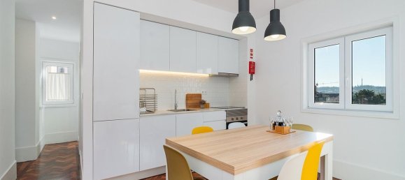 Edificio de 9 dormitorios en Porto, Portugal No. 78694 50