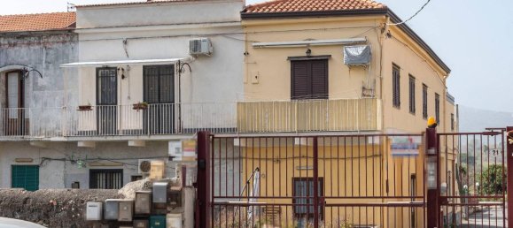 2 rooms Apartment in Mascali, Italy No. 40846 16