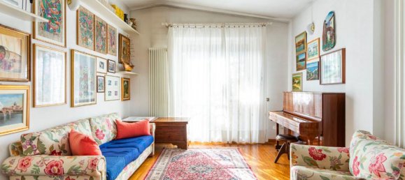 7 bedrooms Villa in Bollate, Italy No. 20932 23