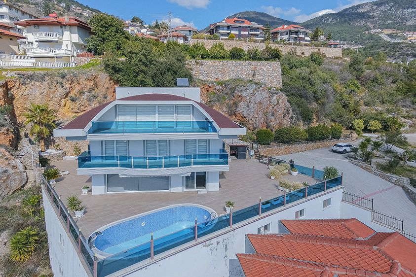 Villa 4+1 in Alanya, Turkey, Nr. 18024
