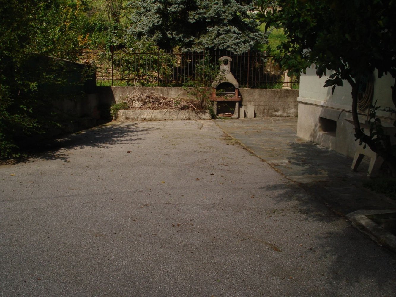  عقار تجاري في Serra Riccò, Italy 80متر مربع رقم 335805