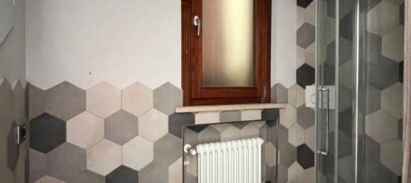 2 Schlafzimmer Wohnung in Cremona, Italy, Nr. 381529 11