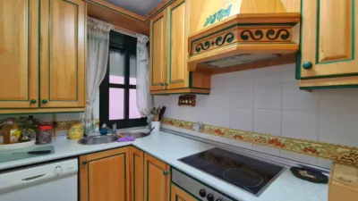 2 غرف نوم شقة في San Luis de Sabinillas, Spain رقم 140305