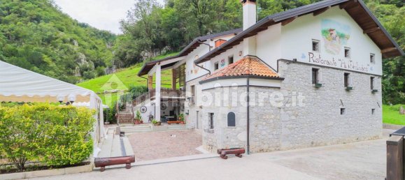 Коммерческая недвижимость 358м² в Порденоне, Италия № 116444 3