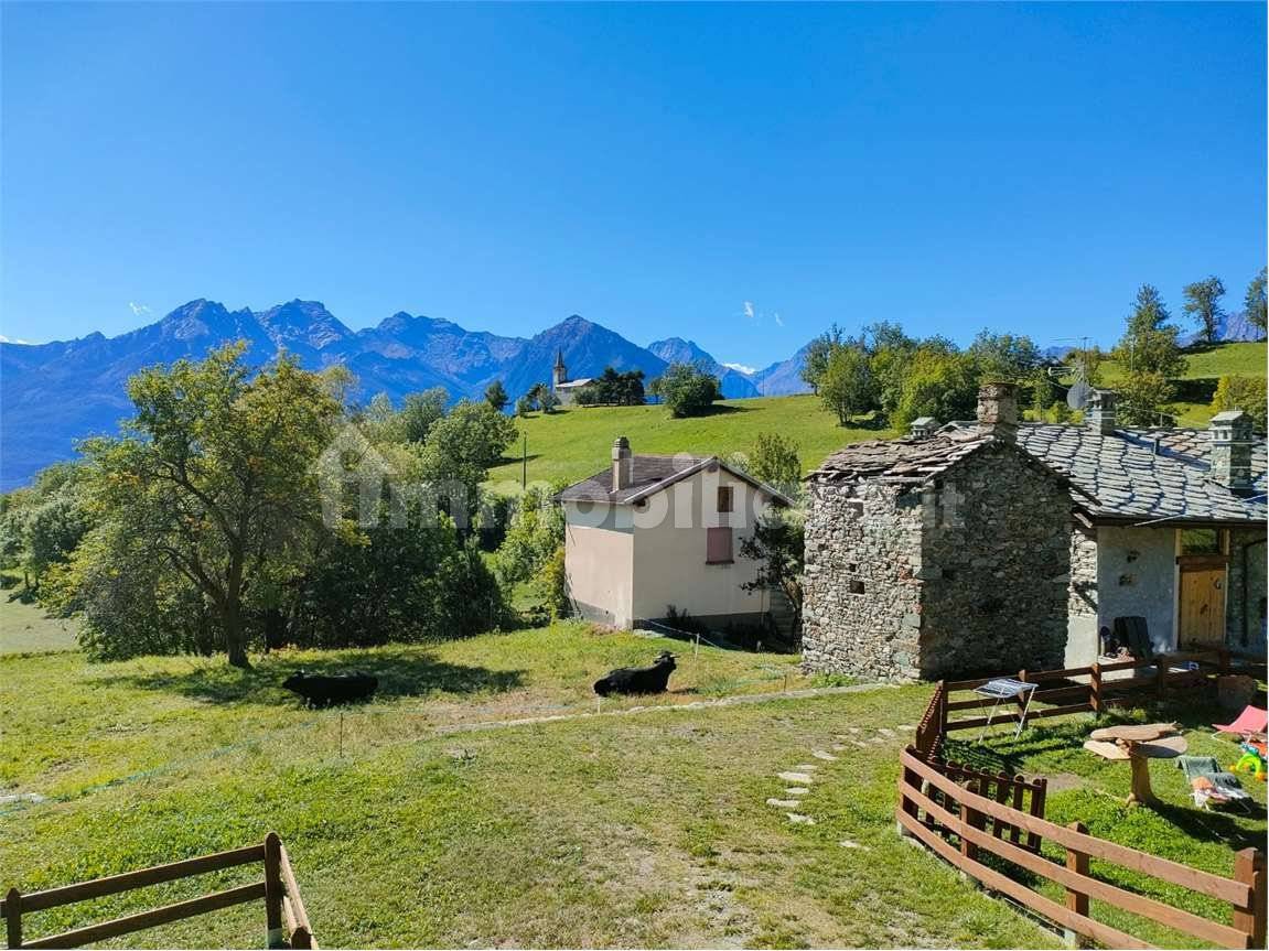 3-Zimmer Haus in Verrayes, Italy, Nr. 229097
