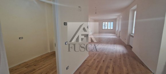 2 bedrooms Apartment in Lucca, Italy No. 314410 8