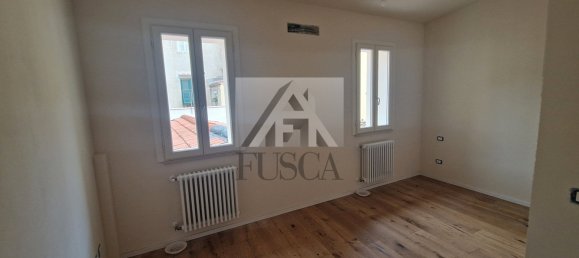 2 bedrooms Apartment in Lucca, Italy No. 314410 14