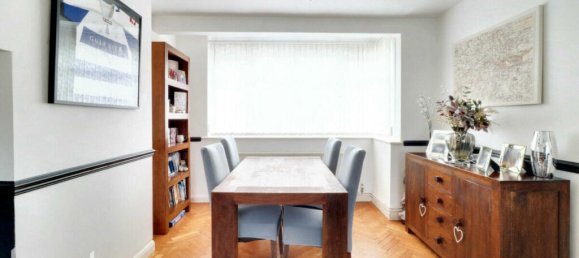 3 bedrooms House in Hayes, United Kingdom No. 5062 4