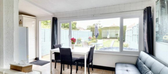 3 bedrooms House in Hayes, United Kingdom No. 5062 6