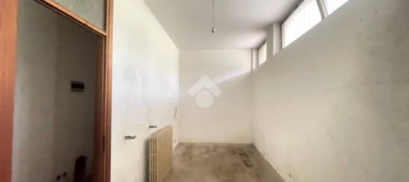 Escritório em Rescaldina, Italy 47 m² N.º 269339 11