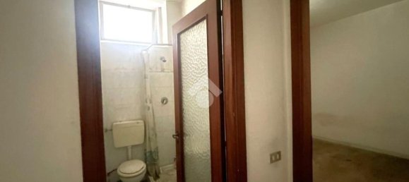 Escritório em Rescaldina, Italy 47 m² N.º 269339 13