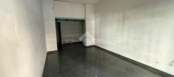 1-Zimmer Gewerbliche Immobilie in Naples, Italy, Nr. 309938 8
