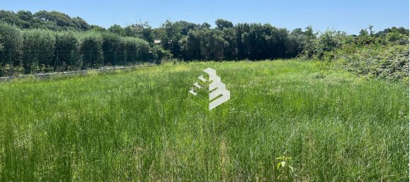 Земельный участок в Ардеа, Италия № 372466 2