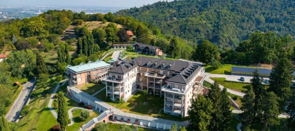 2 bedrooms Apartment in Turin, Italy No. 308824 20