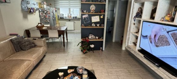 Вилла с 5 спальнями в Тосколано Мадерно, Италия № 130278 10