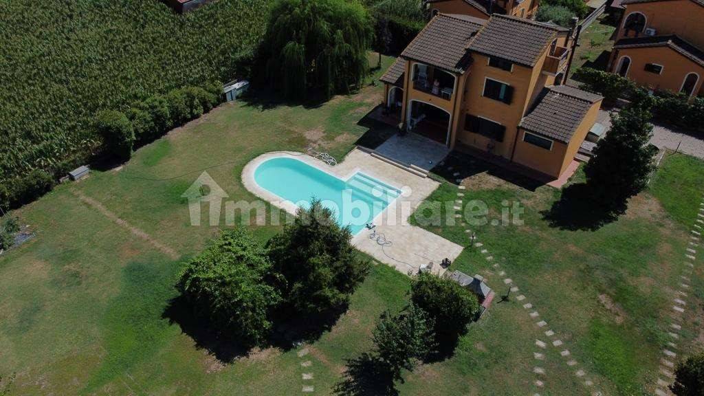Villa T4 em Capannori, Italy N.º 325577