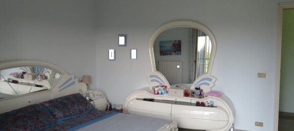 4 rooms Apartment in Lamezia Terme, Italy No. 219890 12