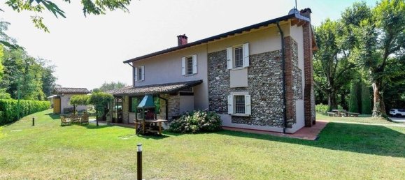 3 bedrooms House in Desenzano del Garda, Italy No. 127048 7