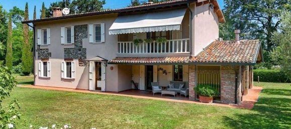 3 bedrooms House in Desenzano del Garda, Italy No. 127048 4
