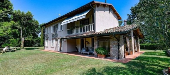 3 bedrooms House in Desenzano del Garda, Italy No. 127048 6