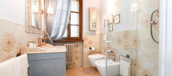 3 bedrooms House in Desenzano del Garda, Italy No. 127048 16