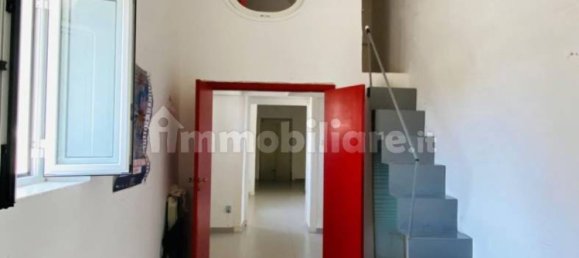 3 rooms Apartment in Naples, Italy No. 319195 28