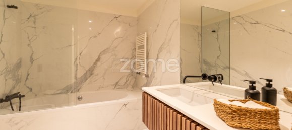 4 bedrooms Apartment in Porto, Portugal No. 109957 16