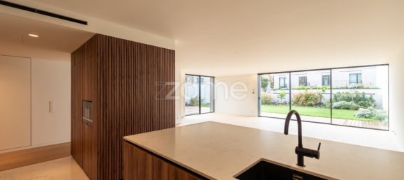 4 bedrooms Apartment in Porto, Portugal No. 109957 33