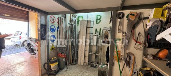 Entrepôt à Naples, Italy 30m² No. 212348 10