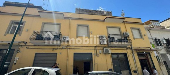Entrepôt à Naples, Italy 30m² No. 212348 5