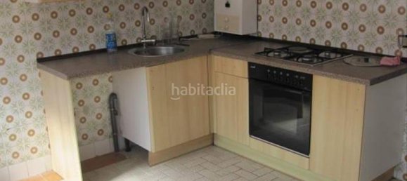 3 bedrooms Apartment in Madrid, Spain No. 182127 2