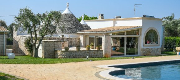 8-salle Villa à Francavilla Fontana, Italy No. 280435 2