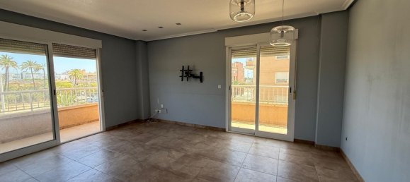 Квартира с 3 спальнями в Аликанте, Испания № 170587 3