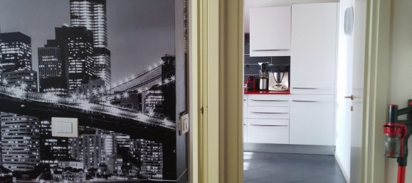 3 bedrooms Duplex in Parma, Italy No. 370884 8