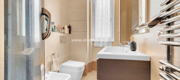 Apartamento de 3 dormitorios en San Giuliano Milanese, Italy No. 364948 17