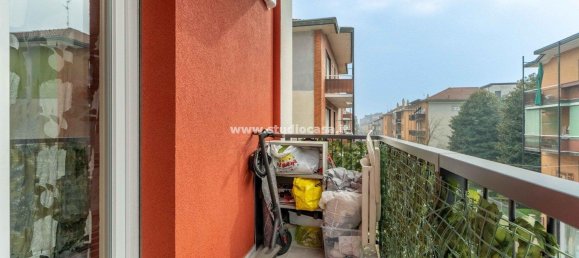 Apartamento de 3 dormitorios en San Giuliano Milanese, Italy No. 364948 23