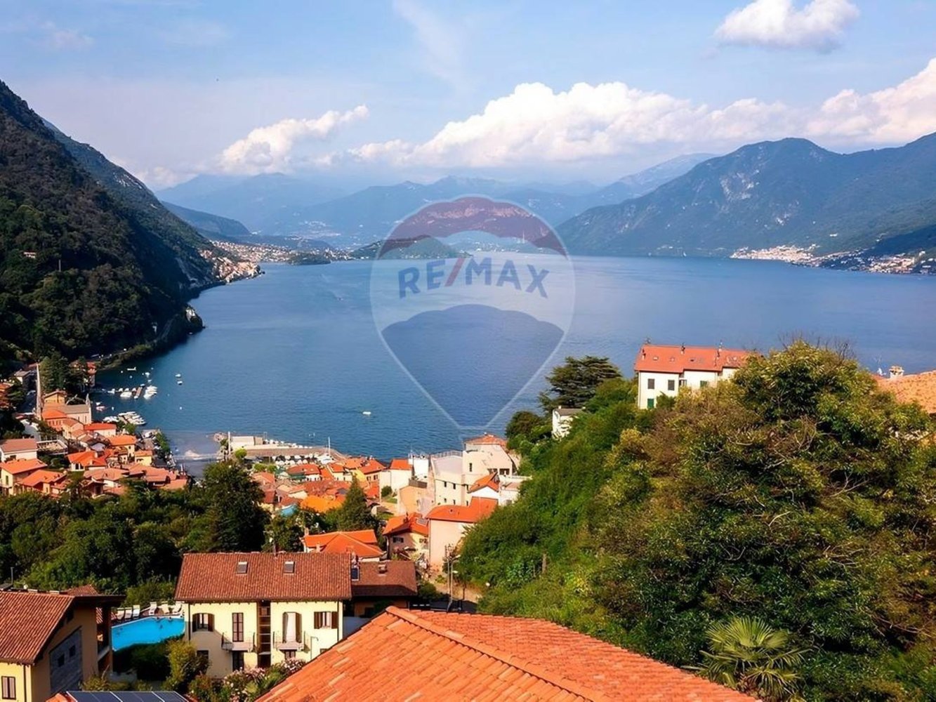 Apartamento de 3 dormitorios en Argegno, Italy No. 238751