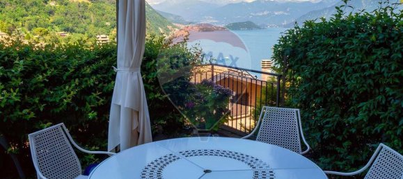 Apartamento de 3 dormitorios en Argegno, Italy No. 238751 2