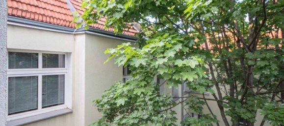  Building in Gesundbrunnen, Germany No. 220394 7