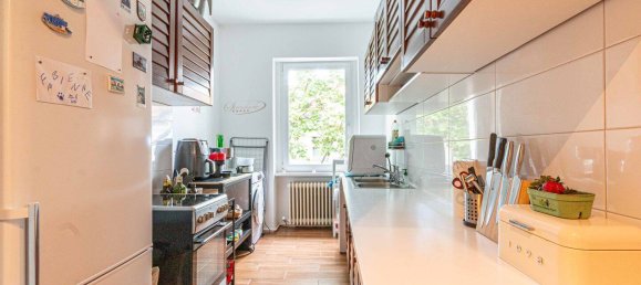  Building in Gesundbrunnen, Germany No. 220394 15