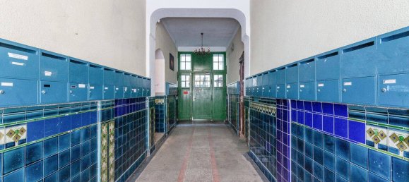  Building in Gesundbrunnen, Germany No. 220394 2