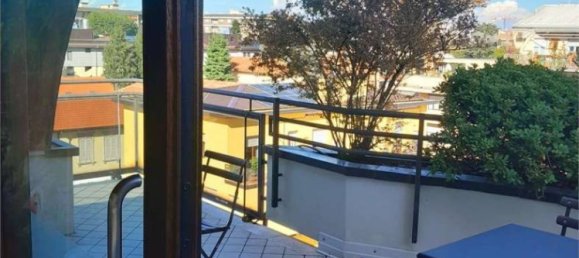 5-Zimmer Penthouse in Busto Arsizio, Italy, Nr. 80662 11